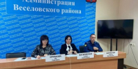 Состоялось сорок четвертое  заседание Собрания депутатов Веселовского района шестого созыва - Веселовский район